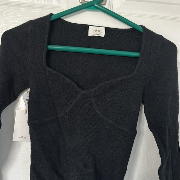 Greer sweater w/ sweetheart neckline - Picture 2 of 4